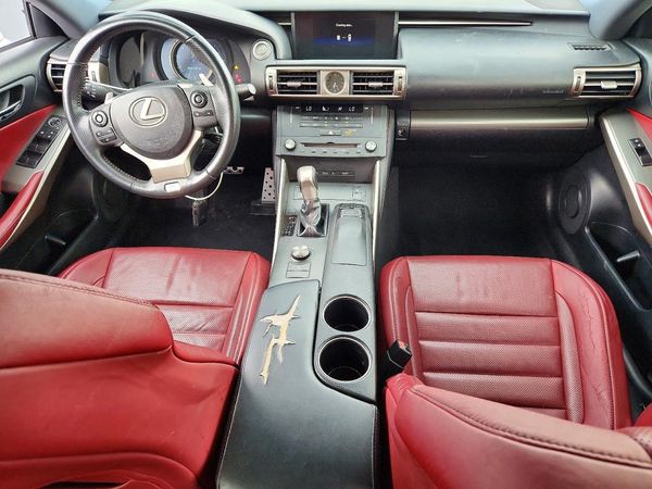 2015 LEXUS IS