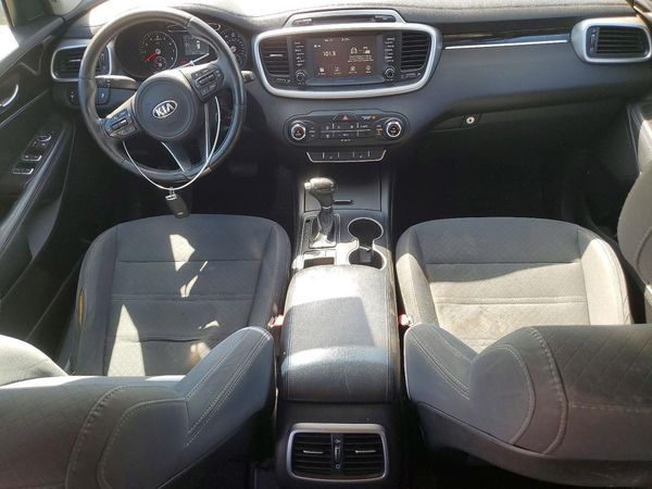2017 KIA SORENTO L, LX — CKPT