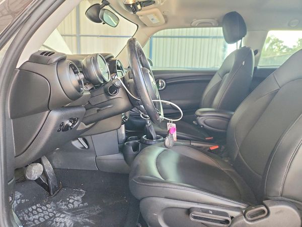 2015 MINI COOPER