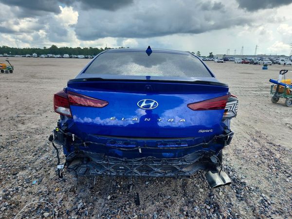 2020 HYUNDAI ELANTRA
