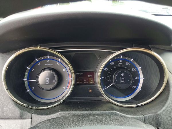 2013 HYUNDAI SONATA GLS/ GLS Popular