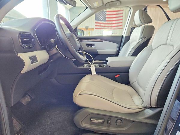 2025 HONDA PILOT