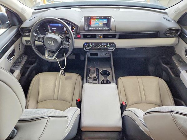 2025 HONDA PILOT