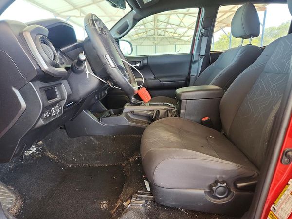 2017 TOYOTA TACOMA