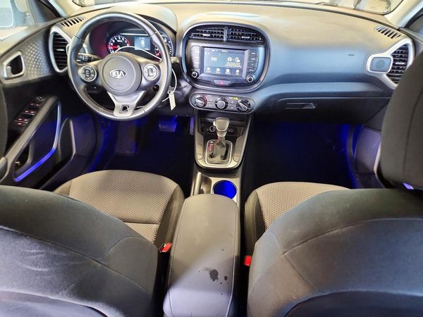 2021 KIA SOUL