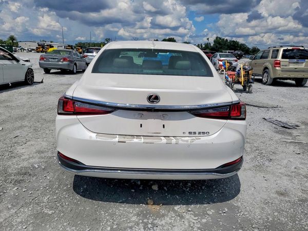 2024 LEXUS ES 250