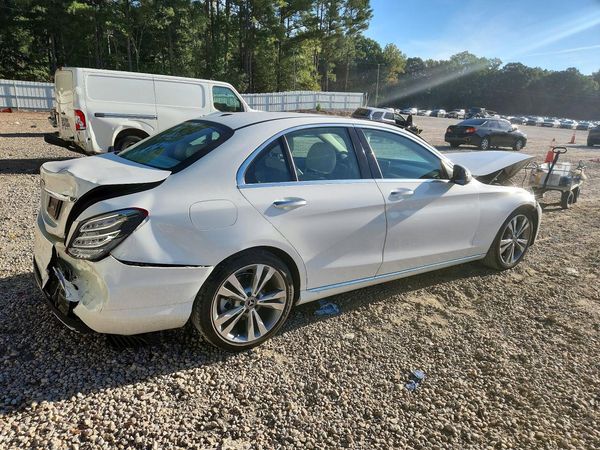 2018 MERCEDES-BENZ C