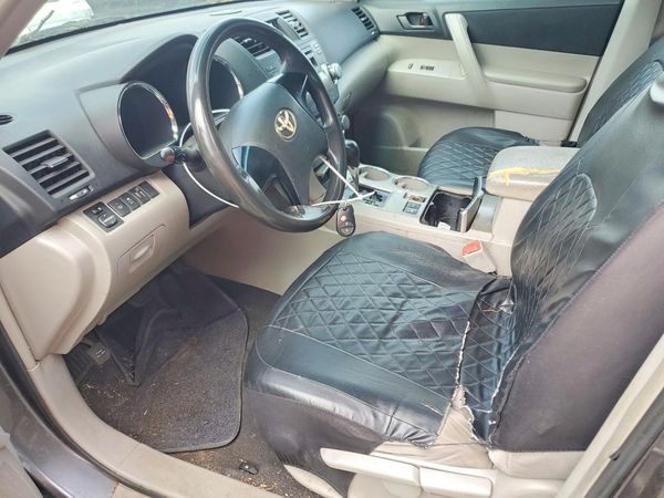 2012 TOYOTA HIGHLANDER Base/Hybrid — DENT