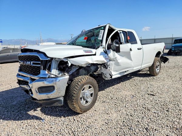 2024 RAM 3500 Tradesman — Front 3/4
