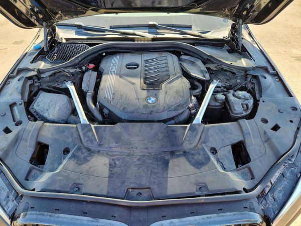 2020 BMW 740