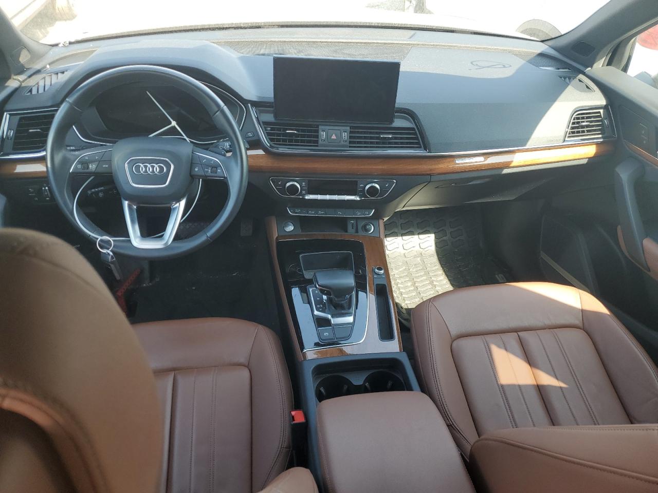 2023 AUDI Q5 quattro Premium Plus