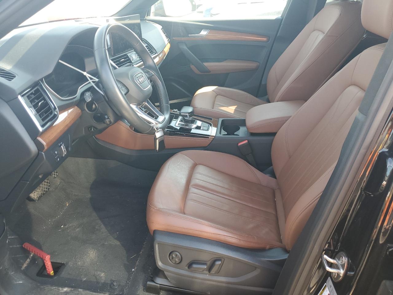 2023 AUDI Q5 quattro Premium Plus