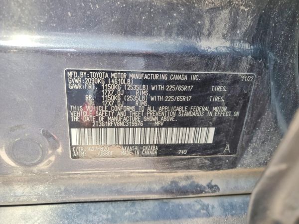 2022 TOYOTA RAV4 LE