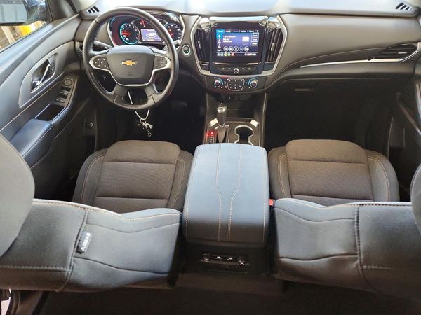 2020 CHEVROLET TRAVERSE LT