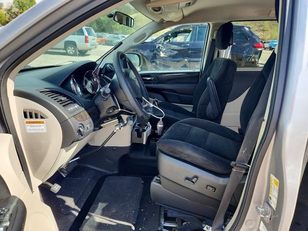 2014 DODGE GRAND CARAVAN SXT