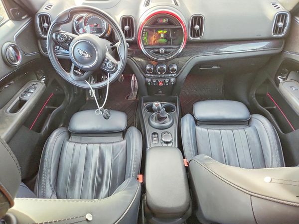 2019 MINI COOPER