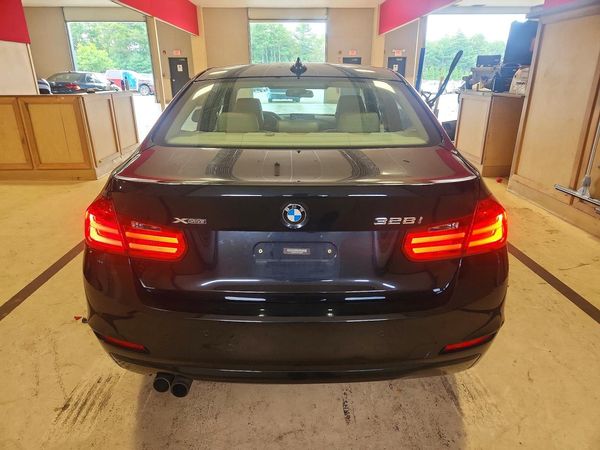2013 BMW 328