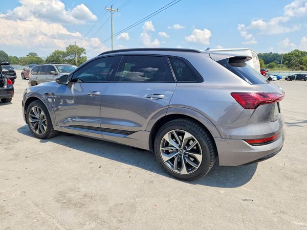 2021 AUDI E-TRON