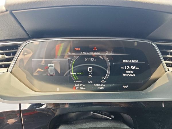2021 AUDI E-TRON