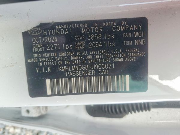 2025 HYUNDAI ELANTRA