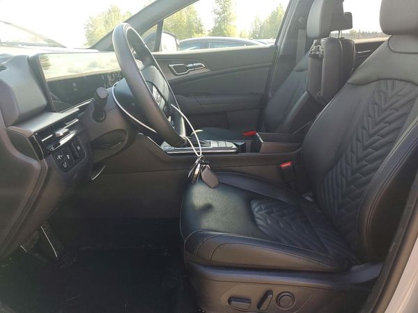 2026 KIA SPORTAGE X-PRO PRESTIGE — DENT