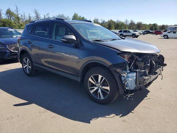 2018 TOYOTA RAV4 Adventure/XLE