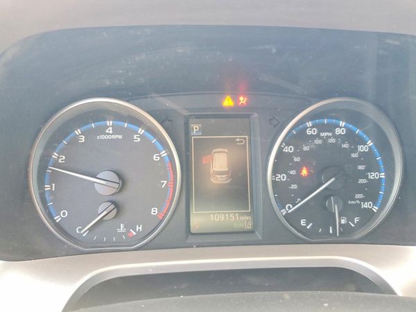 2018 TOYOTA RAV4 Adventure/XLE