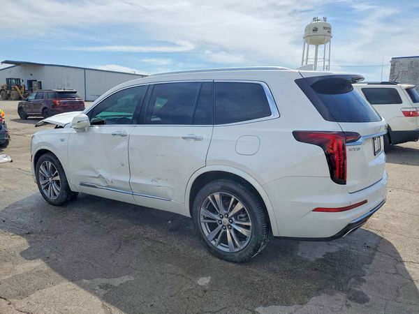 2020 CADILLAC XT6