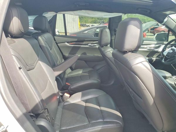 2020 CADILLAC XT6
