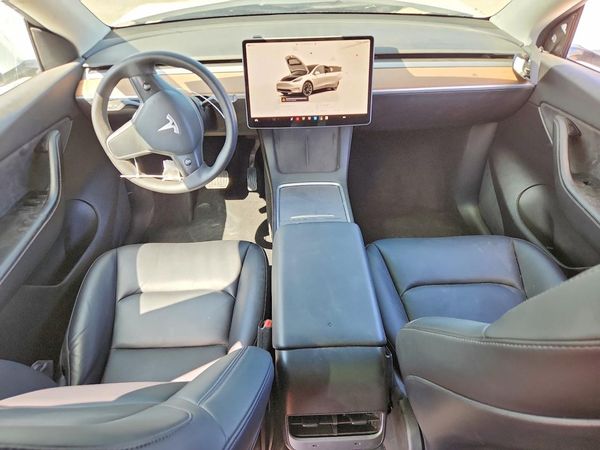2022 TESLA MODEL Y