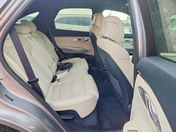 2024 GENESIS GV70 Advanced, Prestige