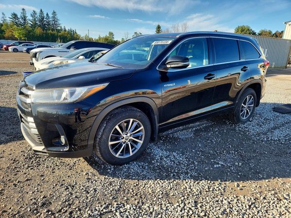 2018 TOYOTA HIGHLANDER XLE Hybrid — Front 3/4