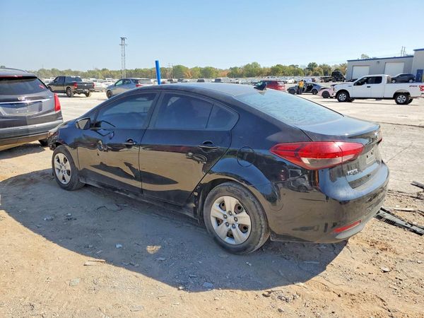 2018 KIA FORTE LX Base