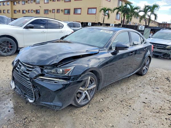 2017 LEXUS IS