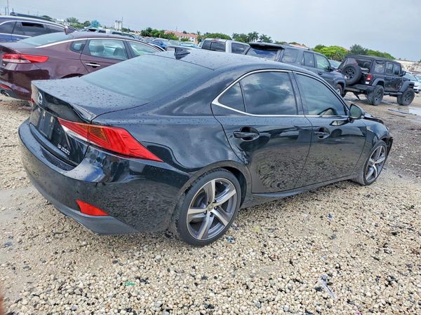 2017 LEXUS IS