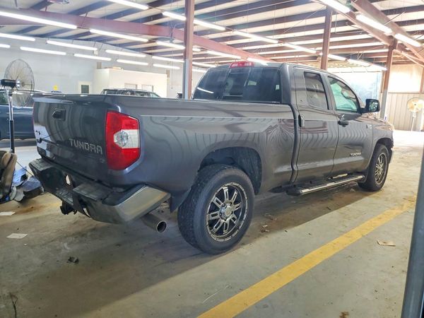 2015 TOYOTA TUNDRA SR5 Grade