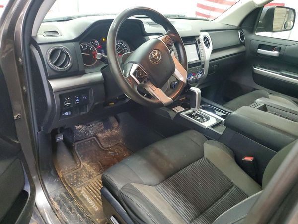 2015 TOYOTA TUNDRA SR5 Grade