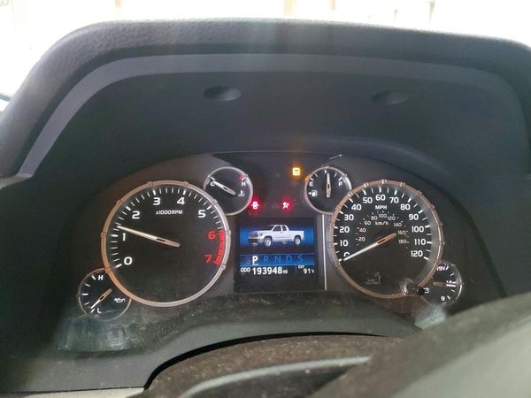 2015 TOYOTA TUNDRA SR5 Grade