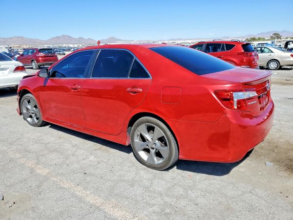 2018 TOYOTA CAMRY