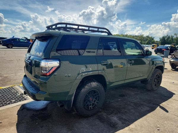 2020 TOYOTA 4RUNNER