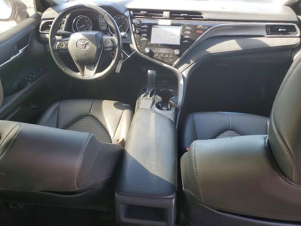 2018 TOYOTA CAMRY