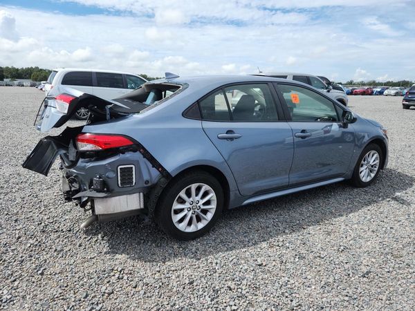 2022 TOYOTA COROLLA