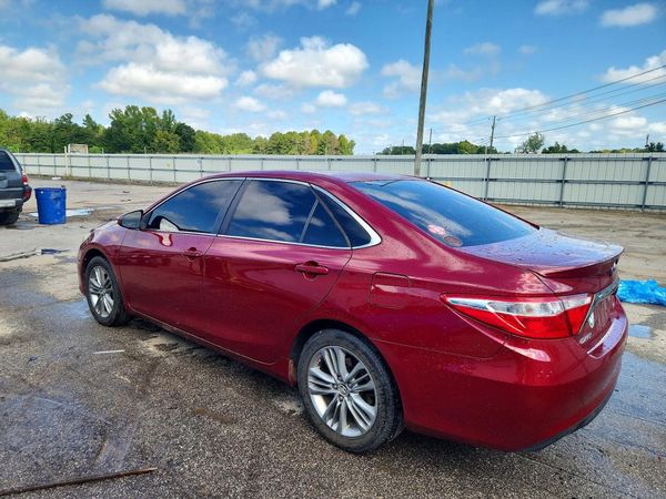 2015 TOYOTA CAMRY