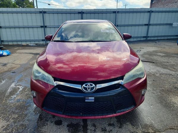2015 TOYOTA CAMRY