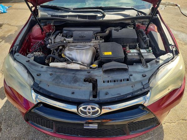 2015 TOYOTA CAMRY