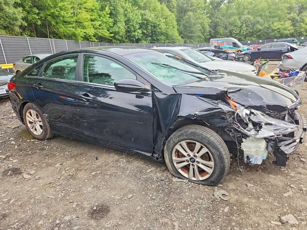 2012 HYUNDAI SONATA