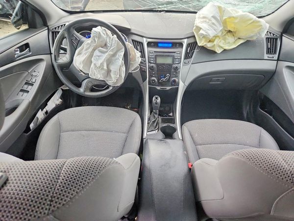 2012 HYUNDAI SONATA