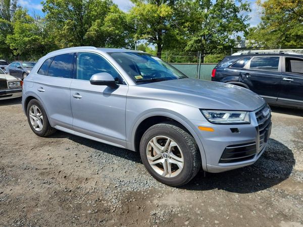 2018 AUDI Q5 — Passenger 3/4