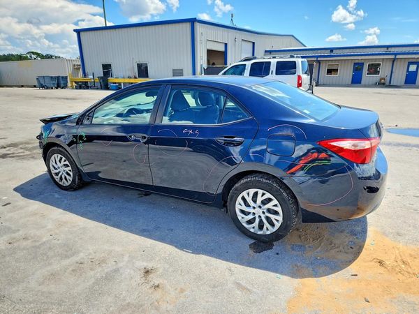 2017 TOYOTA COROLLA