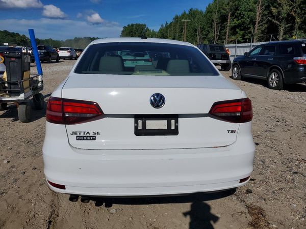 2017 VOLKSWAGEN JETTA SE